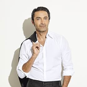 Pej Vahdat