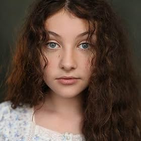 Chloe Raphael
