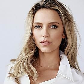 Riley Voelkel