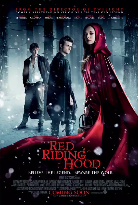 دانلود و پخش آنلاین فیلم سینمایی شنل‌ قرمزی Red Riding Hood 2011