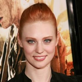 دبورا آن ول - Deborah Ann Woll