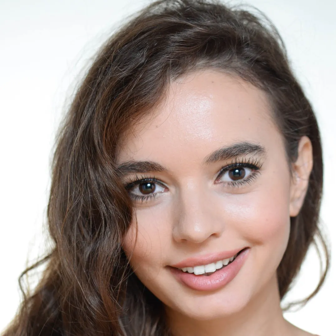 اینگرید بیسو - Ingrid Bisu
