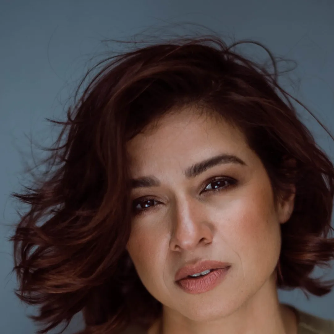 زارا میچالس - Zara Michales