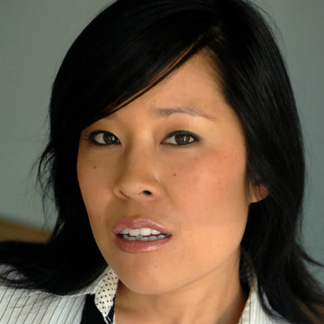 استفنی شی - Stephanie Sheh