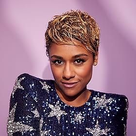 آریانا دبوز - Ariana DeBose