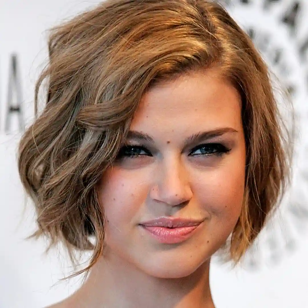 آدریان پالیکی - Adrianne Palicki