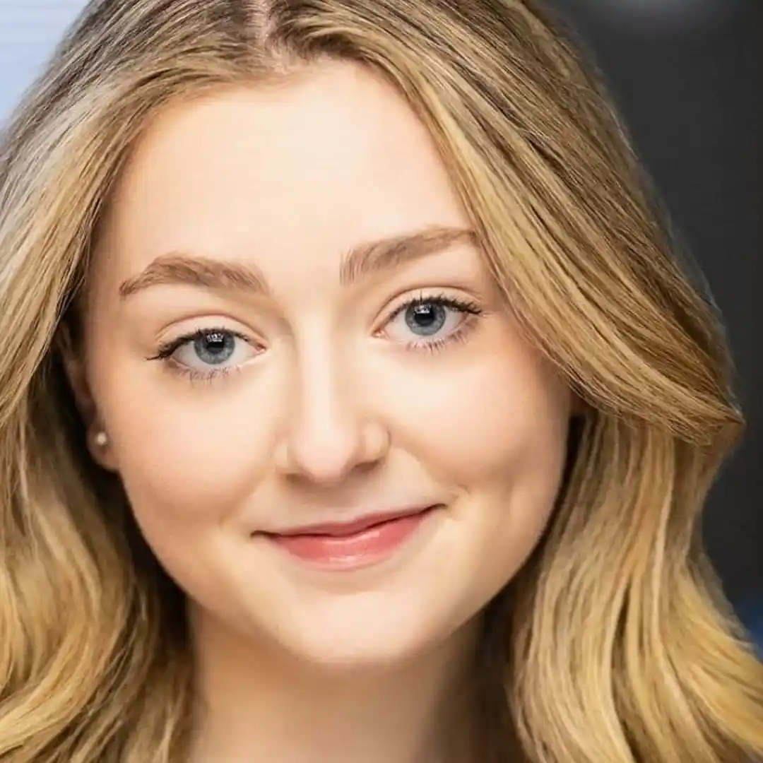 لکسی کووان - Lexi Cowan