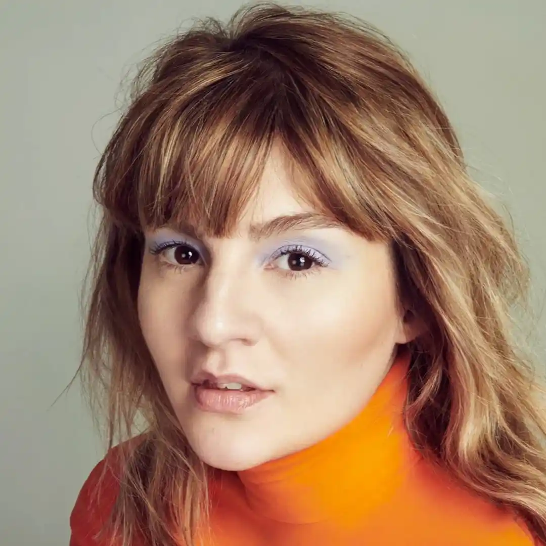 روت مادلی - Ruth Madeley