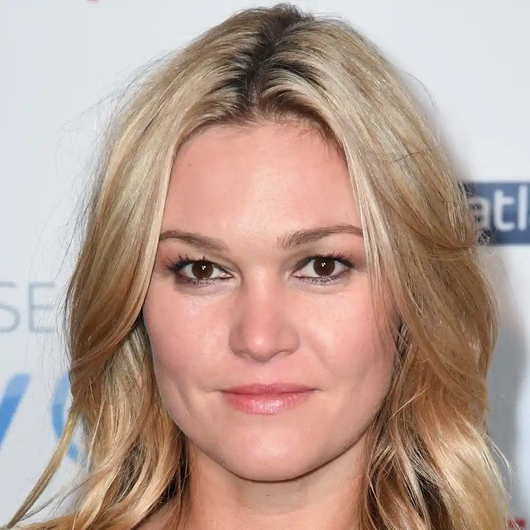 جولیا استایلز - Julia Stiles