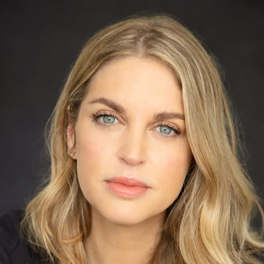 ایمی هامبرمن - Amy Huberman
