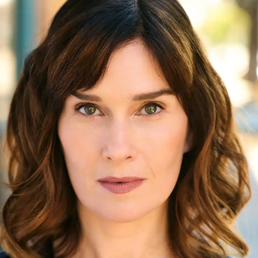 سو کرمین - Sue Cremin