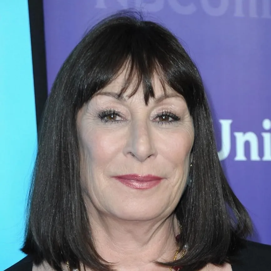 آنجلیکا هیوستون - Anjelica Huston