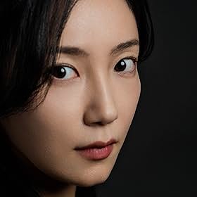 Liz Cha